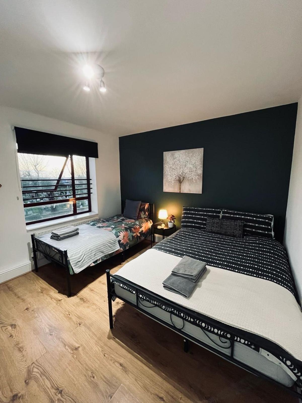 Portobello Guest Rooms ลอนดอน ภายนอก รูปภาพ