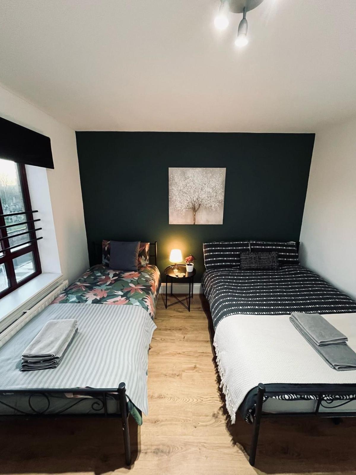 Portobello Guest Rooms ลอนดอน ภายนอก รูปภาพ