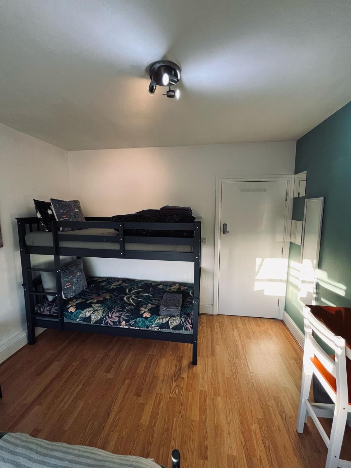 Portobello Guest Rooms ลอนดอน ภายนอก รูปภาพ